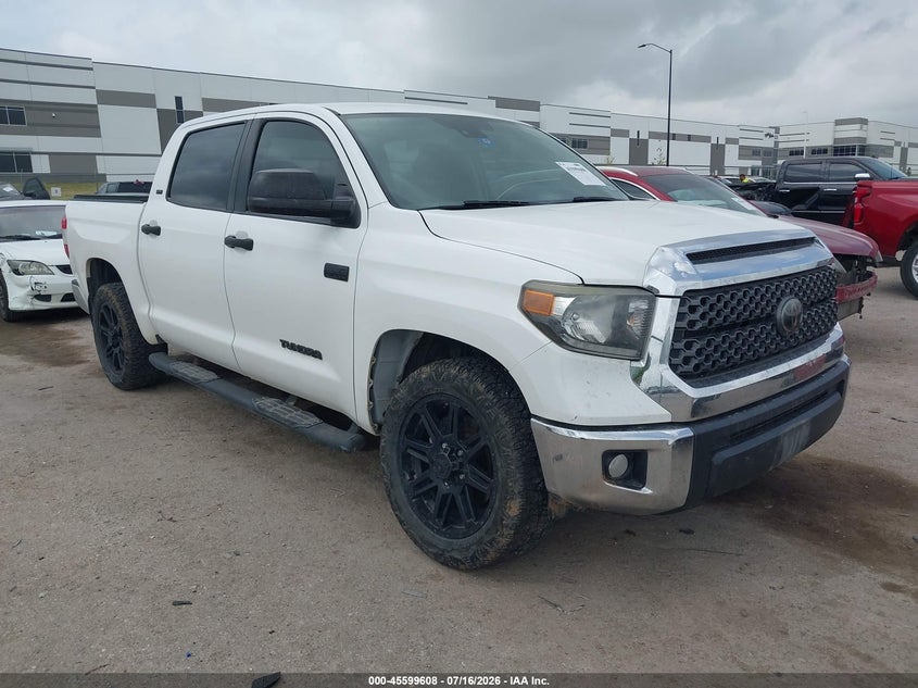 2020 Toyota Tundra VIN 5TFDY5F19LX888928 — IAAI salvage auction photo