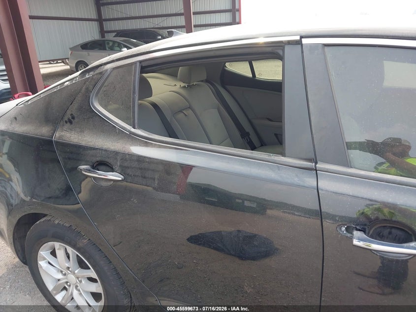 2013 Kia Optima VIN 5XXGM4A79DG227195 IAAI salvage auction — NORMAL WEAR, Clear (Illinois), sold $400 on 2026-07-29 (photo 6)
