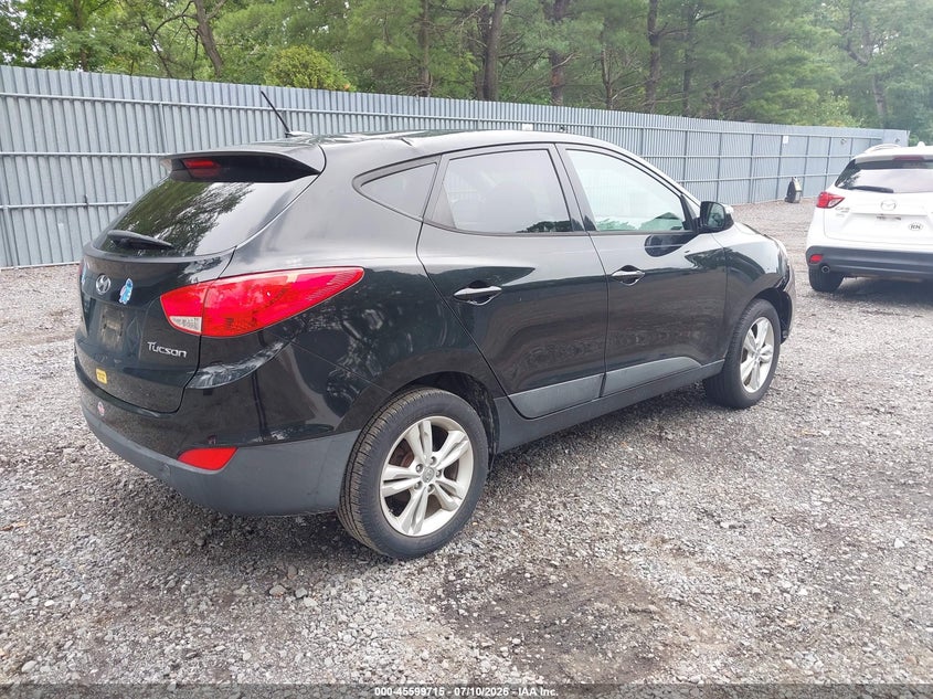2013 Hyundai Tucson VIN KM8JU3ACXDU741625 IAAI salvage auction — NORMAL WEAR, Salvage Title, sold $1,225 on 2026-07-18 (photo 4)