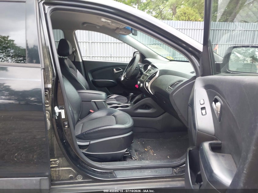 2013 Hyundai Tucson VIN KM8JU3ACXDU741625 IAAI salvage auction — NORMAL WEAR, Salvage Title, sold $1,225 on 2026-07-18 (photo 5)