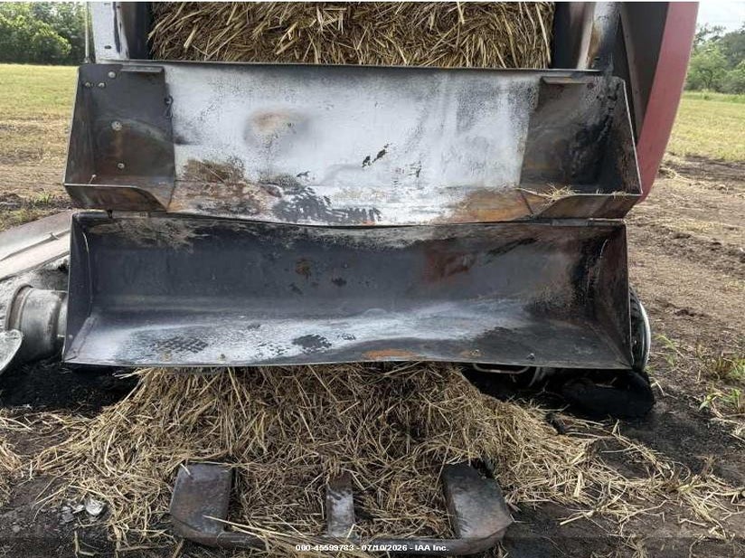 2022 Case Rb465 baler VIN HBJRB465HNN208845 IAAI salvage auction — UNKNOWN, Bill Of Sale (Texas), sold $25 on 2026-07-22 (photo 4)