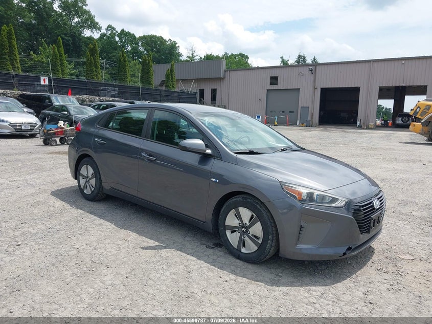 2018 Hyundai Ioniq hybrid VIN KMHC65LC9JU101168 IAAI salvage auction — NORMAL WEAR, Sf97 (New York), sold $11,300 on 2026-07-23 (photo 1)