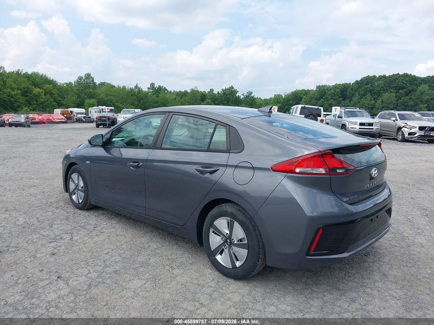 2018 Hyundai Ioniq hybrid VIN KMHC65LC9JU101168 IAAI salvage auction — NORMAL WEAR, Sf97 (New York), sold $11,300 on 2026-07-23 (photo 3)