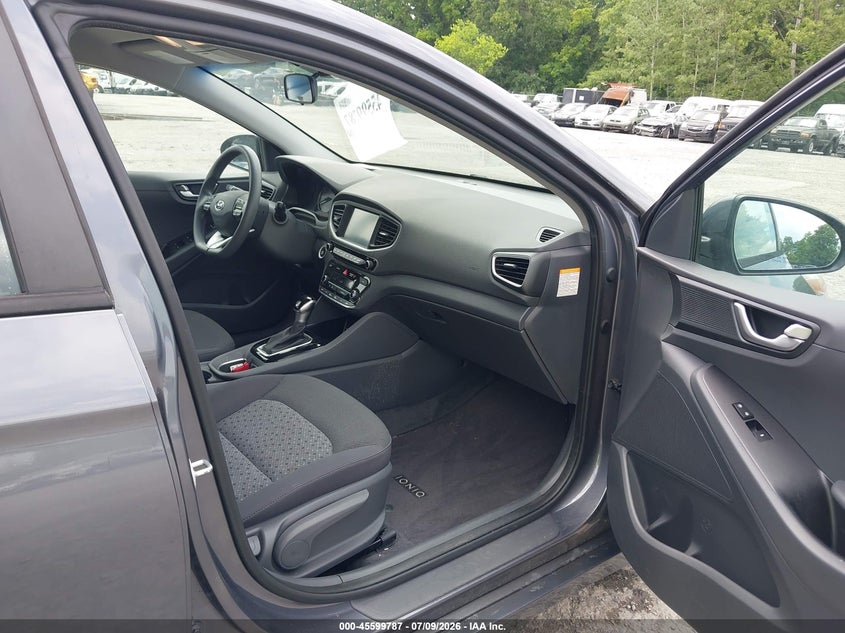 2018 Hyundai Ioniq hybrid VIN KMHC65LC9JU101168 IAAI salvage auction — NORMAL WEAR, Sf97 (New York), sold $11,300 on 2026-07-23 (photo 5)