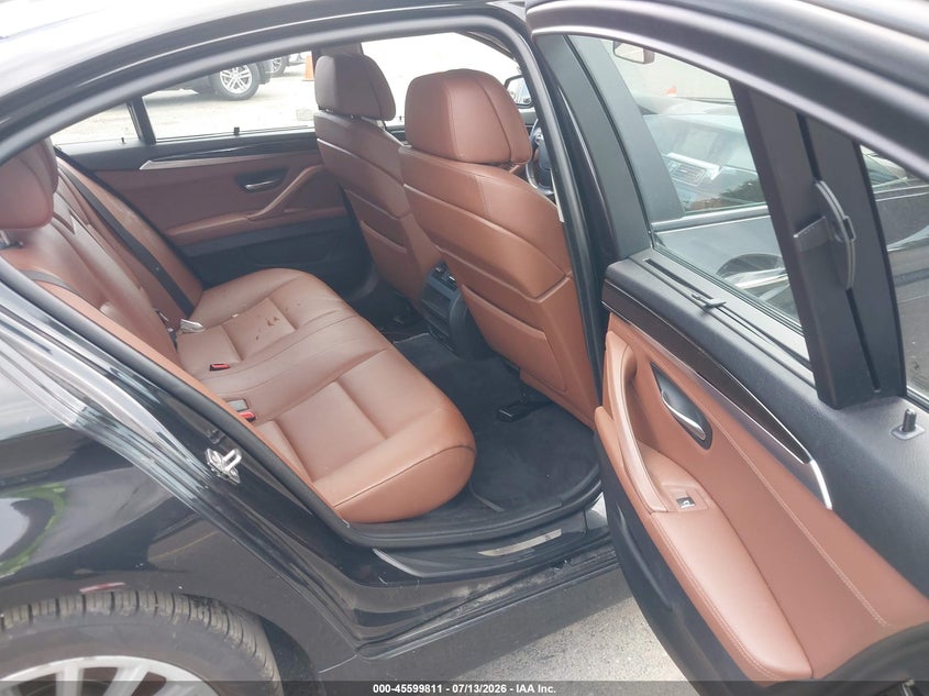 2011 BMW 5 series VIN WBAFU7C54BC872095 IAAI salvage auction — FRONT END, Salvage (Connecticut), sold $1,400 on 2026-07-30 (photo 8)