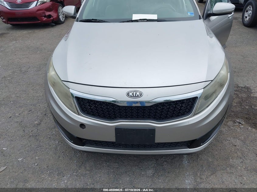 2011 Kia Optima VIN KNAGN4A70B5080356 IAAI salvage auction — NORMAL WEAR, Clear (Virginia), sold $375 on 2026-07-28 (photo 6)