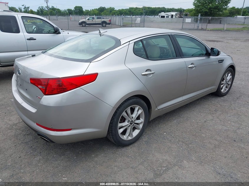 2011 Kia Optima VIN KNAGN4A70B5080356 IAAI salvage auction — NORMAL WEAR, Clear (Virginia), sold $375 on 2026-07-28 (photo 4)