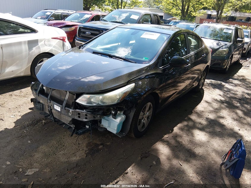 2018 Chevrolet Cruze VIN 1G1BC5SM9J7130535 IAAI salvage auction — FRONT END, Clear (Virginia), sold $800 on 2026-07-31 (photo 2)