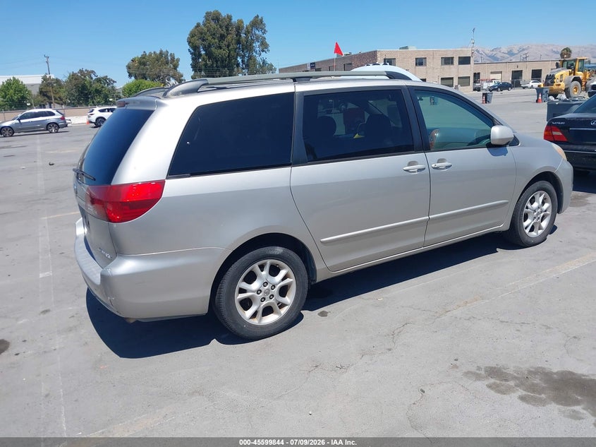 2005 Toyota Sienna VIN 5TDZA22C05S305526 IAAI salvage auction — NORMAL WEAR, Clear - Dealer Only (California), sold $1,000 on 2026-07-29 (photo 4)