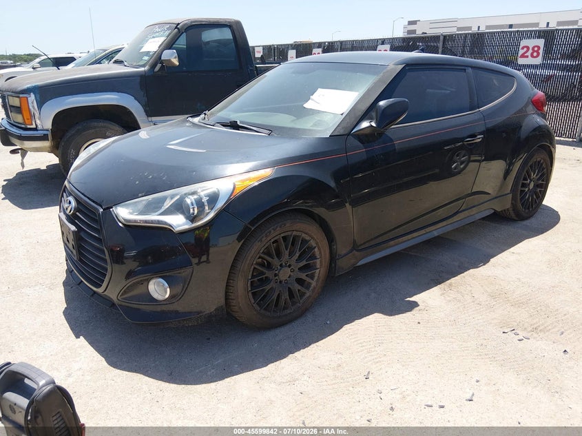 2013 Hyundai Veloster VIN KMHTC6AE5DU168924 IAAI salvage auction — NORMAL WEAR, Original (Texas), sold $225 on 2026-07-28 (photo 2)