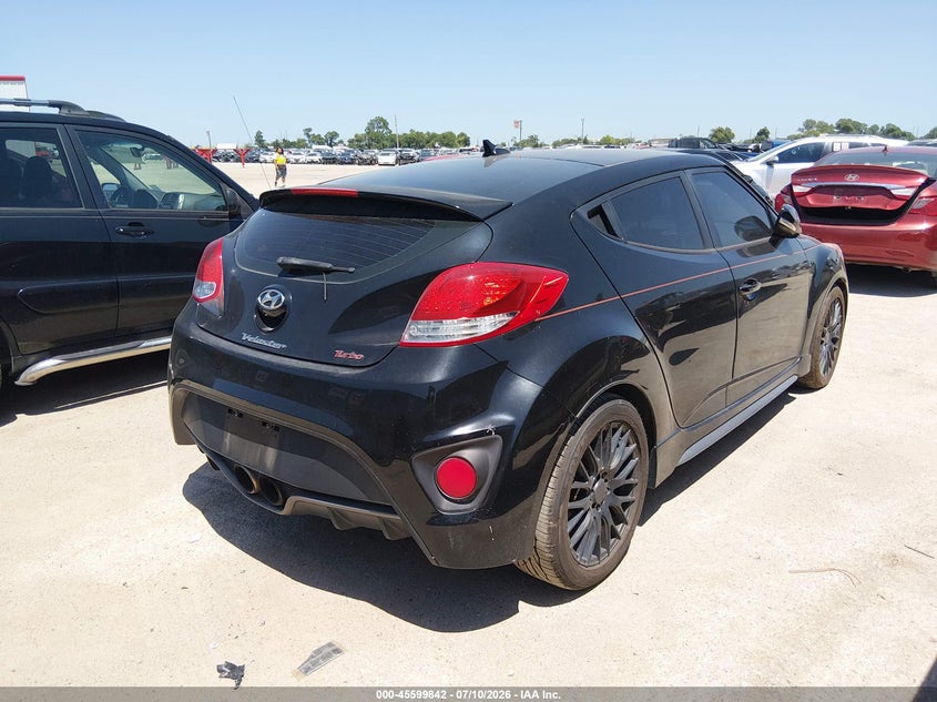 2013 Hyundai Veloster VIN KMHTC6AE5DU168924 IAAI salvage auction — NORMAL WEAR, Original (Texas), sold $225 on 2026-07-28 (photo 4)