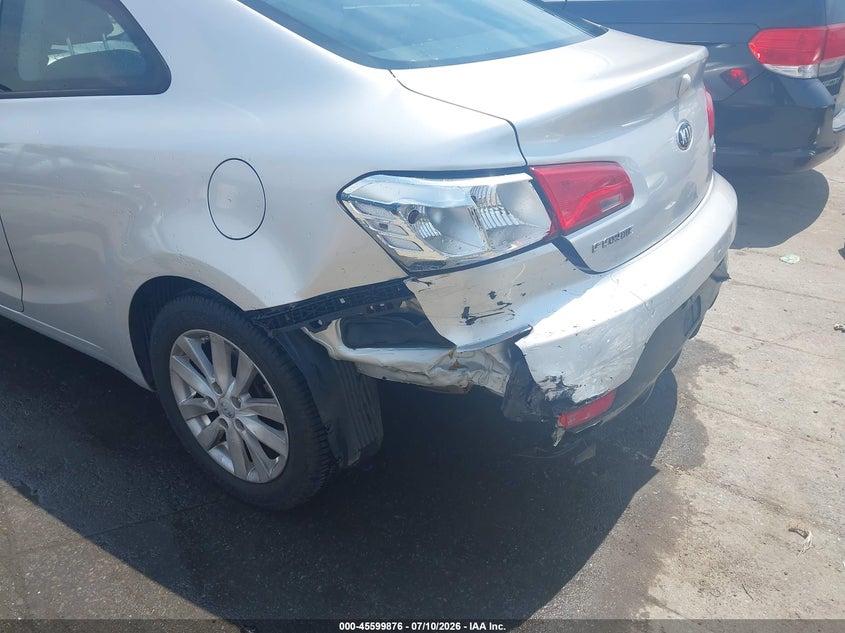 2014 Kia Forte VIN KNAFX6A82E5249954 IAAI salvage auction — REAR END, Salvage (North Carolina), sold $575 on 2026-07-29 (photo 6)