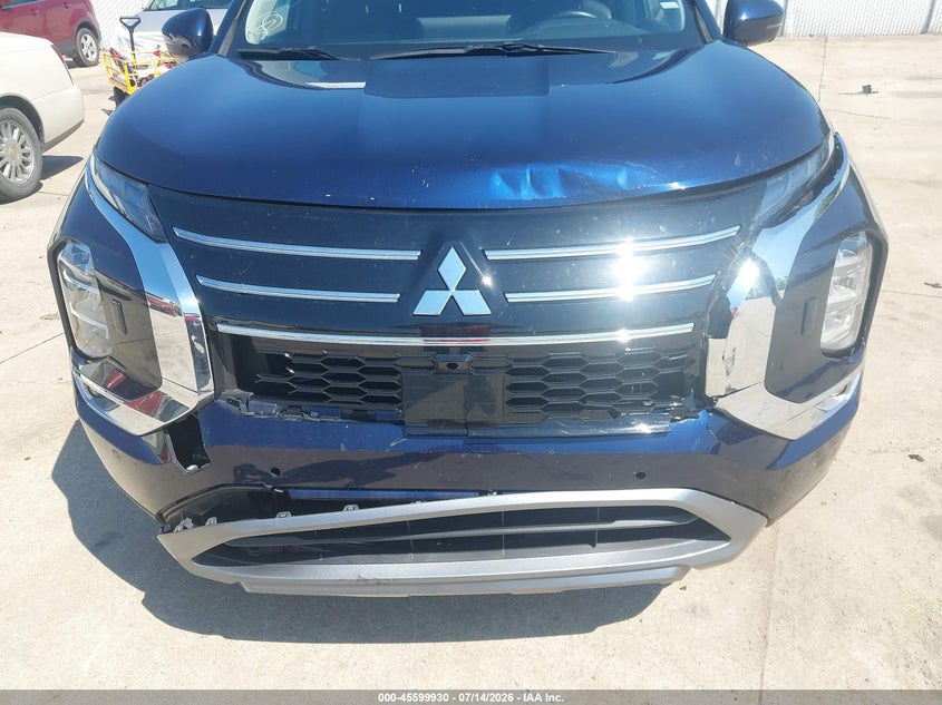 2025 Mitsubishi Outlander VIN JA4J4VA83SZ038275 IAAI salvage auction — FRONT END, Salvage Title, sold $16,600 on 2026-07-28 (photo 6)