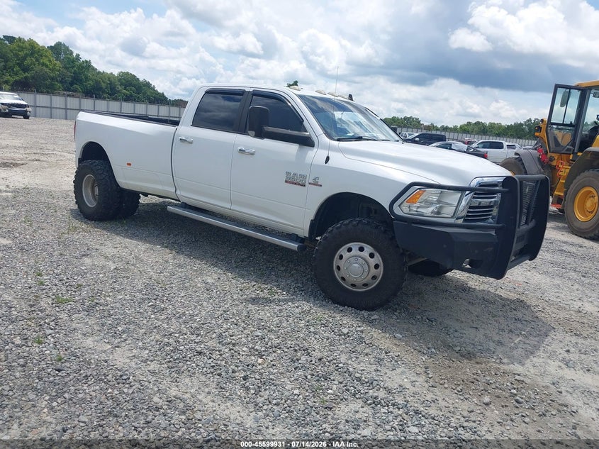 2016 Ram 3500 VIN 3C63RRHL0GG196685 IAAI salvage auction — REAR END, Salvage Title, sold $9,200 on 2026-08-12 (photo 1)