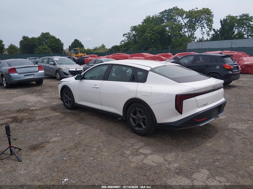 2025 Kia K4 VIN 3KPFT4DE8SE029920 IAAI salvage auction — LEFT SIDE, Salvage (Pennsylvania), sold $7,600 on 2026-08-21 (photo 3)