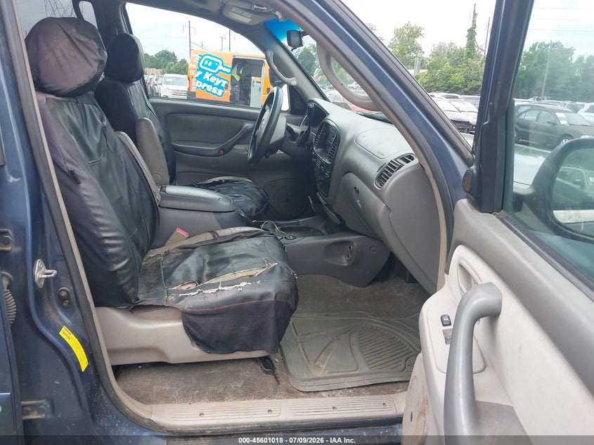 2005 Toyota Sequoia VIN 5TDBT44A95S242025 IAAI salvage auction — NORMAL WEAR, Clear (Pennsylvania), sold $1,350 on 2026-07-17 (photo 5)