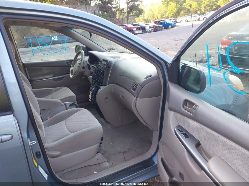 2008 Toyota Sienna VIN 5TDBK23C78S015947 IAAI salvage auction — NORMAL WEAR, Clear (Pennsylvania), sold $1,275 on 2026-07-28 (photo 5)