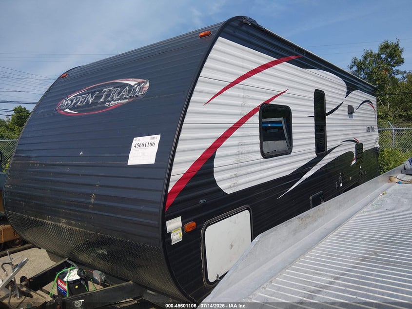 2015 Keystone Other VIN 4YDT2712XFH921911 IAAI salvage auction — REAR END, Salvage (Connecticut), sold $25 on 2026-07-29 (photo 2)