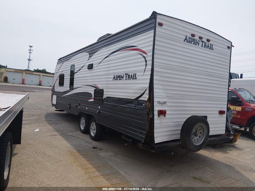 2015 Keystone Other VIN 4YDT2712XFH921911 IAAI salvage auction — REAR END, Salvage (Connecticut), sold $25 on 2026-07-29 (photo 3)