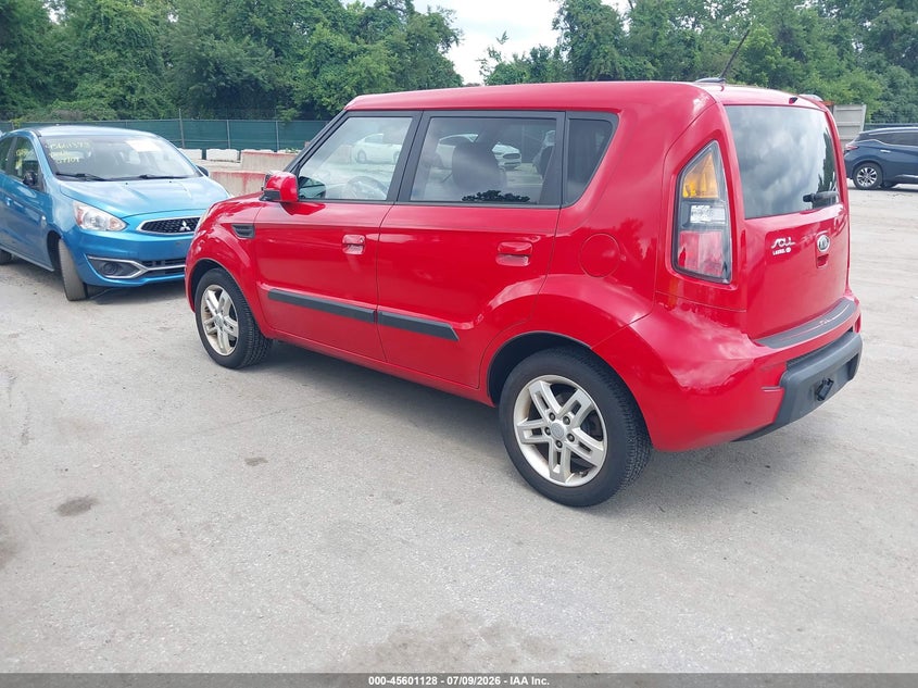 2010 Kia Soul VIN KNDJT2A29A7138409 IAAI salvage auction — NORMAL WEAR, Clear (Maryland), sold $500 on 2026-07-23 (photo 3)
