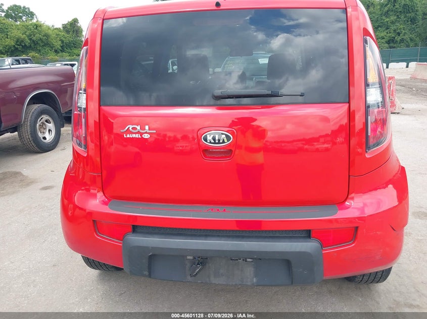 2010 Kia Soul VIN KNDJT2A29A7138409 IAAI salvage auction — NORMAL WEAR, Clear (Maryland), sold $500 on 2026-07-23 (photo 6)
