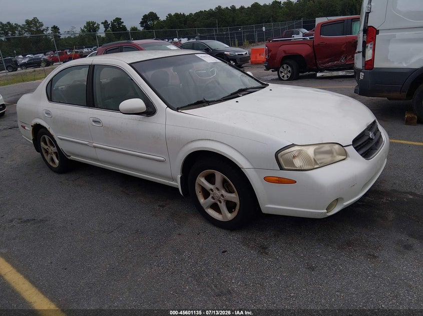 2001 Nissan Maxima VIN JN1CA31D81T826370 IAAI salvage auction — NORMAL WEAR, Clear (South Carolina), sold $225 on 2026-07-22 (photo 1)