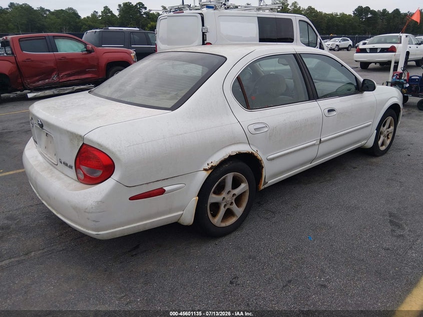 2001 Nissan Maxima VIN JN1CA31D81T826370 IAAI salvage auction — NORMAL WEAR, Clear (South Carolina), sold $225 on 2026-07-22 (photo 4)