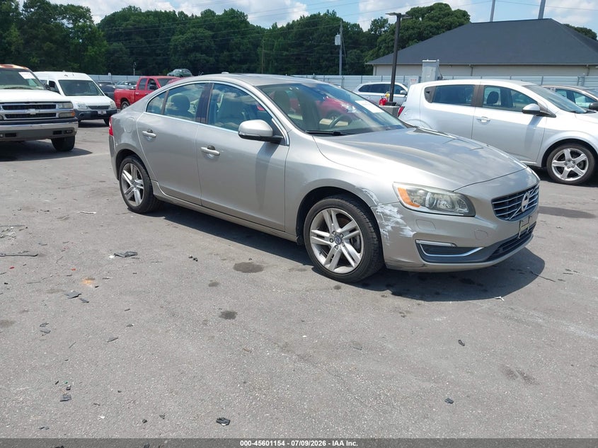 2015 Volvo S60 VIN YV140MFD1F1301439 IAAI salvage auction — NORMAL WEAR, Salvage Title, sold $1,300 on 2026-07-22 (photo 1)