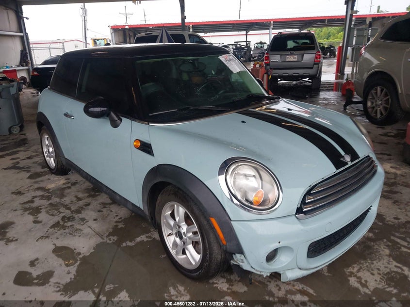 2012 Mini Cooper VIN WMWSU3C51CT257609 IAAI salvage auction — NORMAL WEAR, Clear (Louisiana), sold $675 on 2026-07-28 (photo 1)