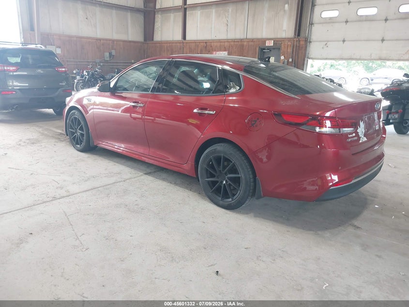 2018 Kia Optima VIN 5XXGT4L34JG241062 IAAI salvage auction — NORMAL WEAR, Clear (New York), sold $800 on 2026-07-29 (photo 3)