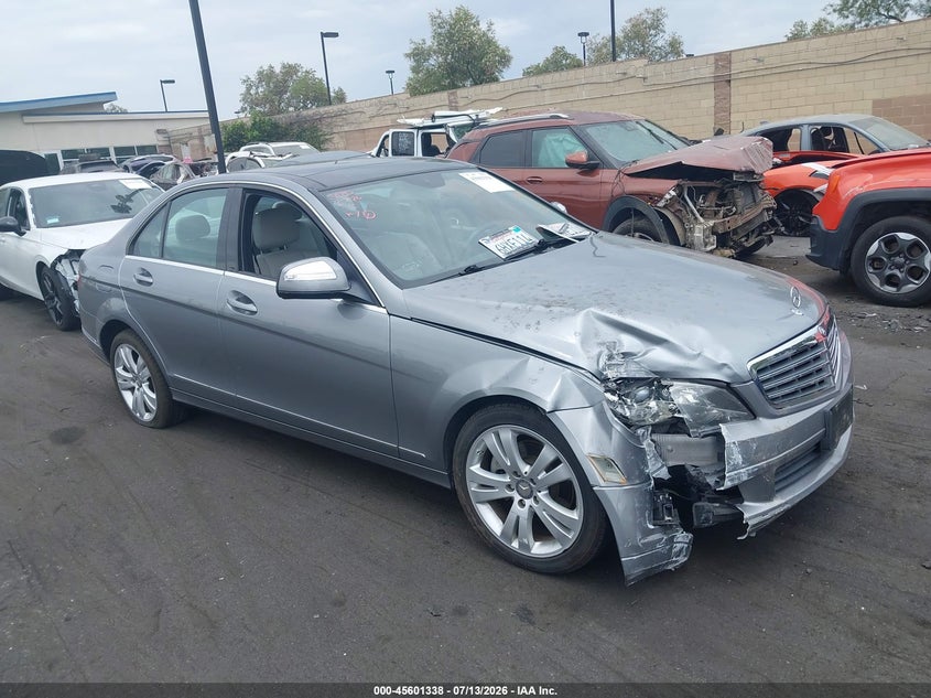 2009 Mercedes-benz C class VIN WDDGF54X19R064077 IAAI salvage auction — RIGHT FRONT, Salvage Certificate (California), sold $350 on 2026-08-07 (photo 1)