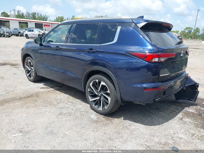 2024 Mitsubishi Outlander VIN JA4J3WA89RZ022973 IAAI salvage auction — REAR END, Rebuildable (Florida), sold $8,700 on 2026-07-28 (photo 3)