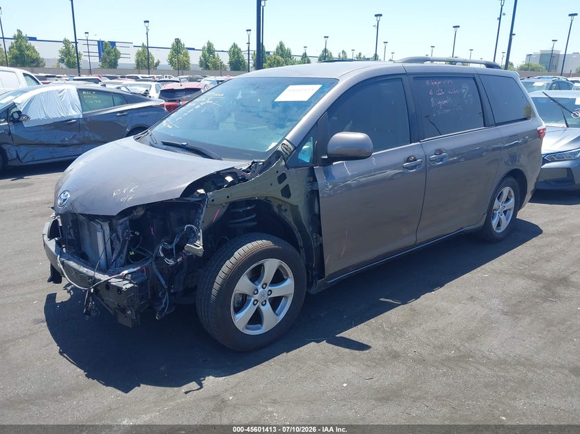 2016 Toyota Sienna VIN 5TDKK3DCXGS732054 IAAI salvage auction — FRONT END, Wait Title, sold $7,150 on 2026-08-21 (photo 2)
