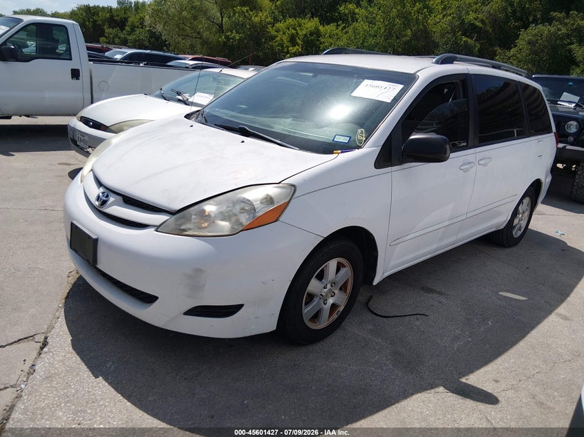 2010 Toyota Sienna VIN 5TDKK4CC6AS330305 IAAI salvage auction — NORMAL WEAR, Original (Texas), sold $1,425 on 2026-07-29 (photo 2)