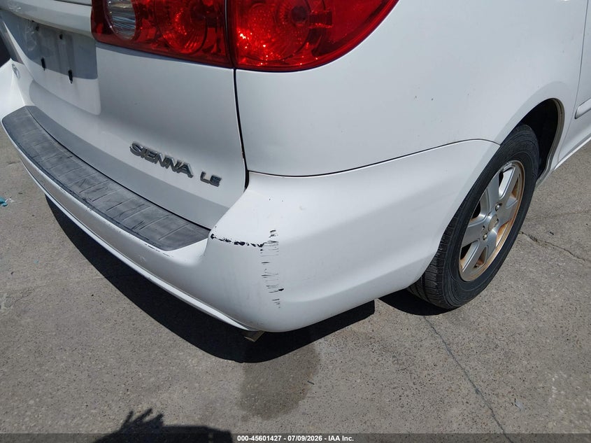 2010 Toyota Sienna VIN 5TDKK4CC6AS330305 IAAI salvage auction — NORMAL WEAR, Original (Texas), sold $1,425 on 2026-07-29 (photo 6)