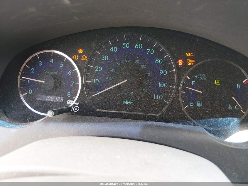 2010 Toyota Sienna VIN 5TDKK4CC6AS330305 IAAI salvage auction — NORMAL WEAR, Original (Texas), sold $1,425 on 2026-07-29 (photo 7)