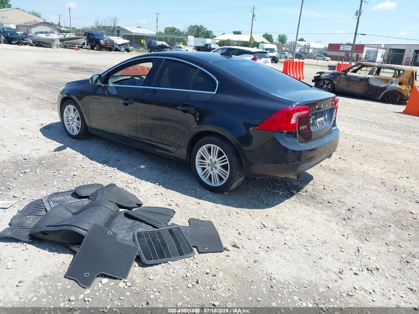 2011 Volvo S60 VIN YV1902FH8B2005111 IAAI salvage auction — FRONT END, Junk Bill Of Sale Mv2459 (Wisconsin), sold $275 on 2026-07-30 (photo 3)