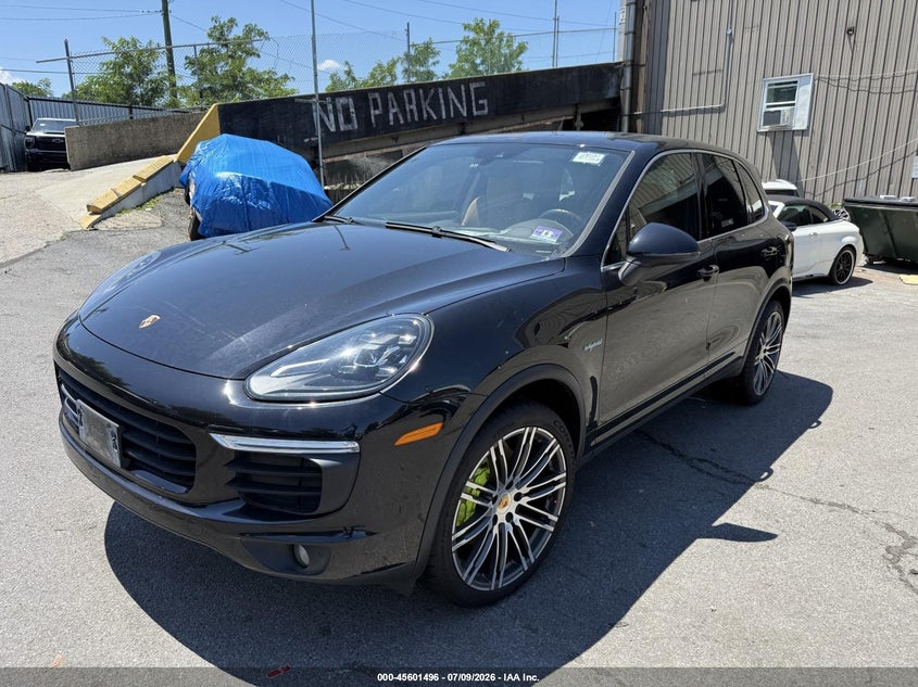 2015 Porsche VIN WP1AE2A24FLA52030 IAAI salvage auction — NORMAL WEAR, Salvage Title, sold $9,825 on 2026-07-22 (photo 2)