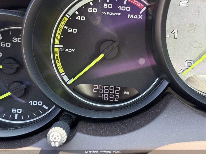 2015 Porsche VIN WP1AE2A24FLA52030 IAAI salvage auction — NORMAL WEAR, Salvage Title, sold $9,825 on 2026-07-22 (photo 7)