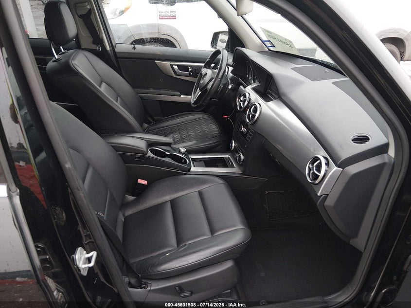 2015 Mercedes-benz Glk-klasse VIN WDCGG5HB6FG438285 IAAI salvage auction — LEFT FRONT, Salvage (Texas), sold $2,550 on 2026-07-29 (photo 5)