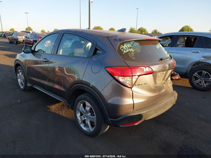 2019 Honda Hr-v VIN 3CZRU5H3XKG715304 IAAI salvage auction — REAR END, Salvage Certificate (California), sold $3,650 on 2026-07-19 (photo 3)