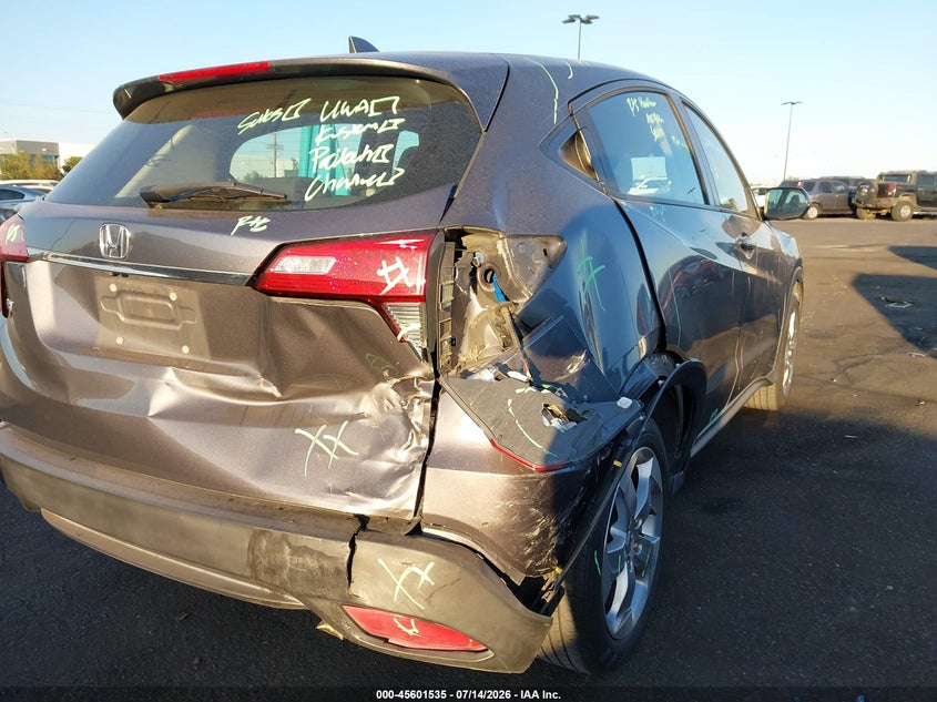 2019 Honda Hr-v VIN 3CZRU5H3XKG715304 IAAI salvage auction — REAR END, Salvage Certificate (California), sold $3,650 on 2026-07-19 (photo 6)