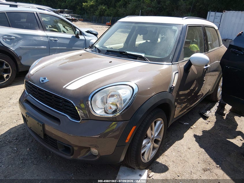2012 Mini VIN WMWZC5C54CWL56937 IAAI salvage auction — NORMAL WEAR, Clear (Massachusetts), sold $525 on 2026-07-28 (photo 2)