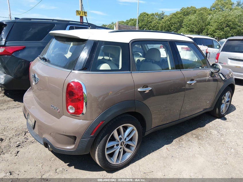 2012 Mini VIN WMWZC5C54CWL56937 IAAI salvage auction — NORMAL WEAR, Clear (Massachusetts), sold $525 on 2026-07-28 (photo 4)