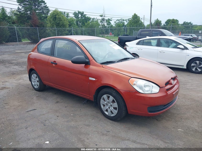 2009 Hyundai Accent VIN KMHCM36C19U139186 IAAI salvage auction — SIDE, Clear (Virginia), sold $450 on 2026-07-24 (photo 1)