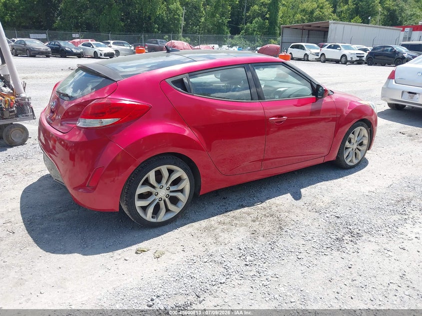 2012 Hyundai Veloster VIN KMHTC6AD7CU069673 IAAI salvage auction — ENGINE DAMAGE, Clear (Virginia), sold $350 on 2026-07-28 (photo 4)