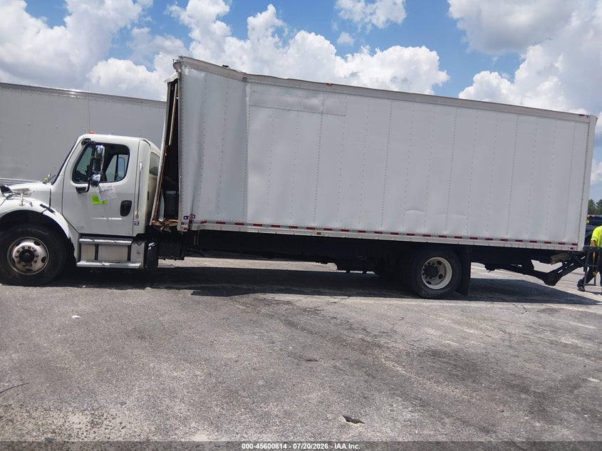 2018 Freightliner M2 106 VIN 3ALACWFC5JDJK6173 IAAI salvage auction — SIDE, Salvage (South Carolina), sold $6,200 on 2026-09-02 (photo 2)