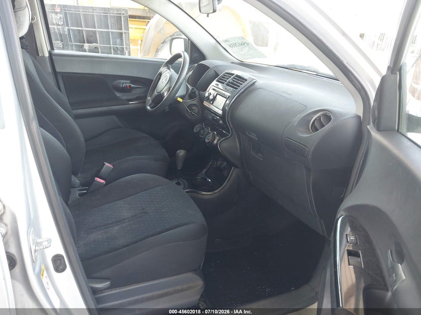 2010 Scion Xd VIN JTKKU4B40AJ052379 IAAI salvage auction — NORMAL WEAR, Clear (Florida), sold $950 on 2026-07-28 (photo 5)
