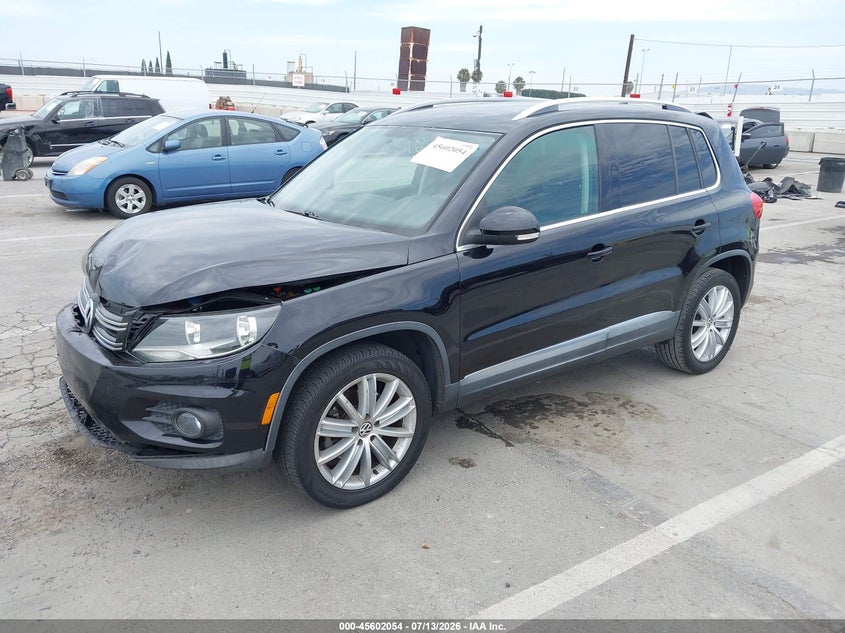 2013 Volkswagen Tiguan VIN WVGAV7AX3DW537177 IAAI salvage auction — FRONT END, Wait Title, sold $1,500 on 2026-08-12 (photo 2)