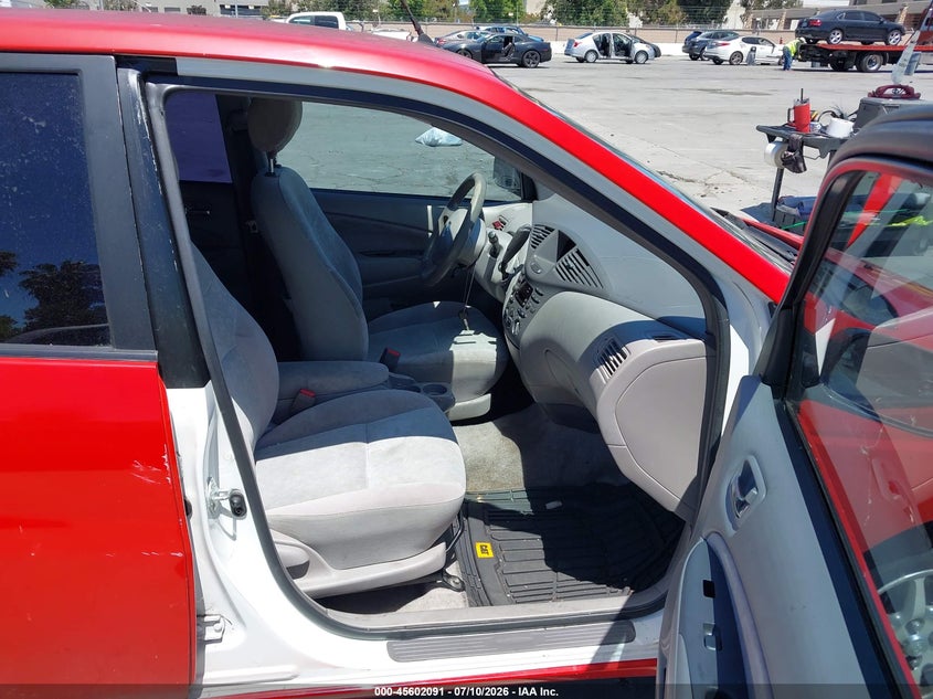 2003 Toyota Prius VIN JT2BK12U930087421 IAAI salvage auction — NORMAL WEAR, Salvage Title - Dealer (California), sold $375 on 2026-07-29 (photo 5)